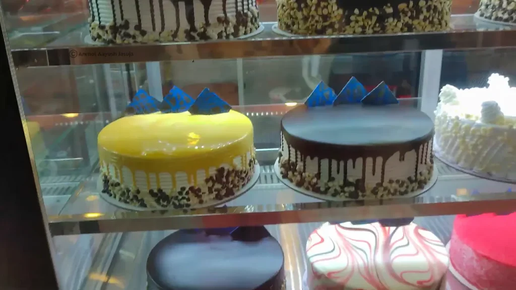 De Cake World, Adur( Kla) - Bakery and Cake Shop in Pathanamthitta