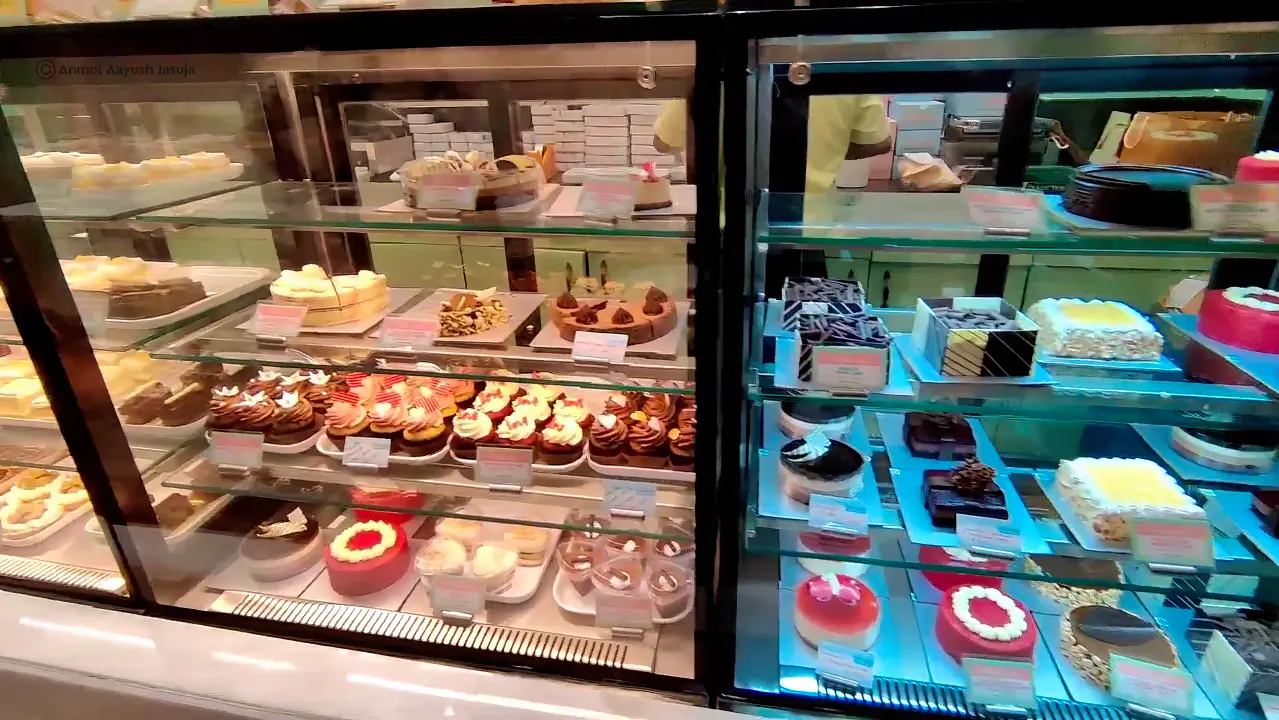 Theobroma Bakery and Cake Shop, Ghaziabad, Shop No G-11(G.F) GC -  Restaurant reviews